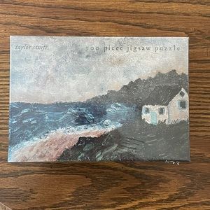 NWT Taylor Swift House on the Coast Jigsaw Puzzle 500 pieces